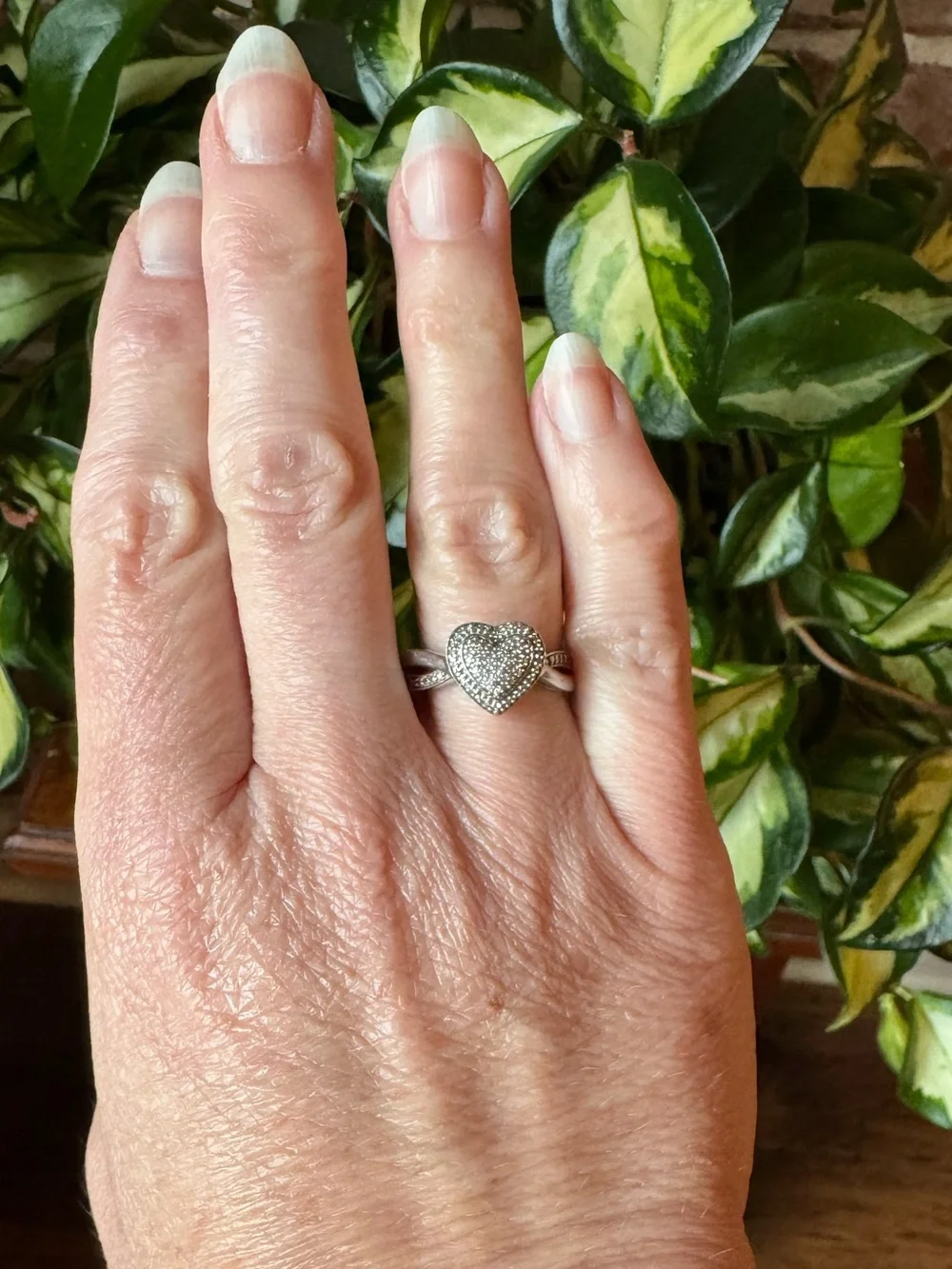 Sterling Silver Sweetheart Ring with Genuine Diamonds Size 7